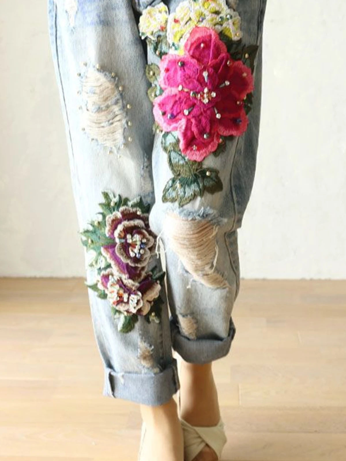 Floral Embroidery Denim Jeans