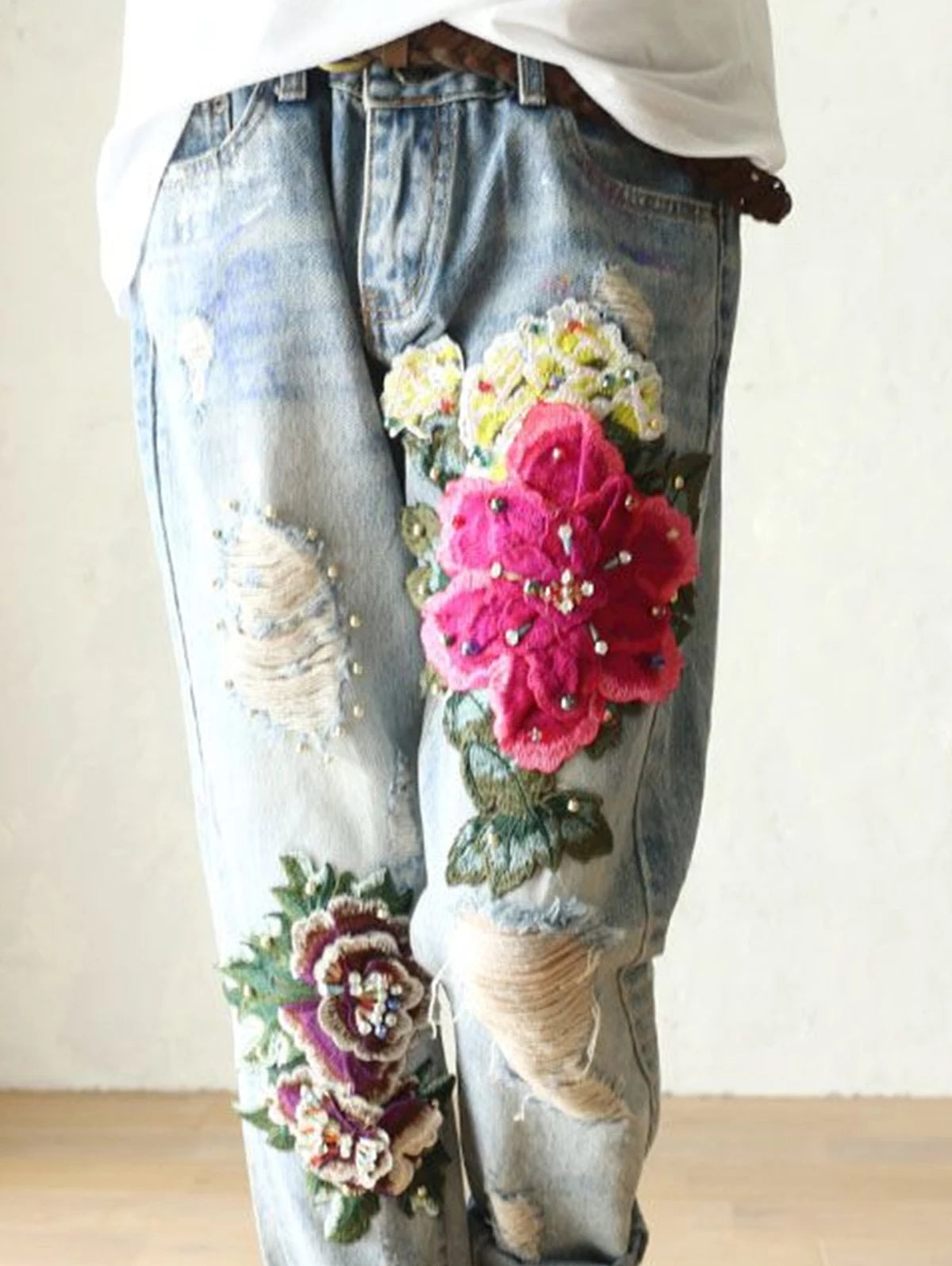 Floral Embroidery Denim Jeans