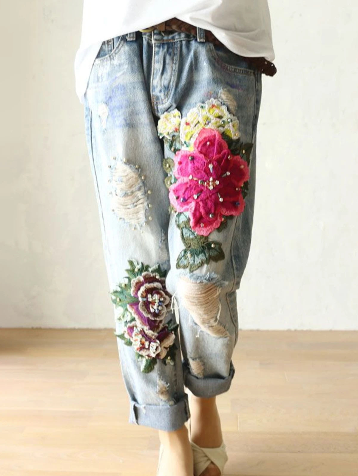 Floral Embroidery Denim Jeans